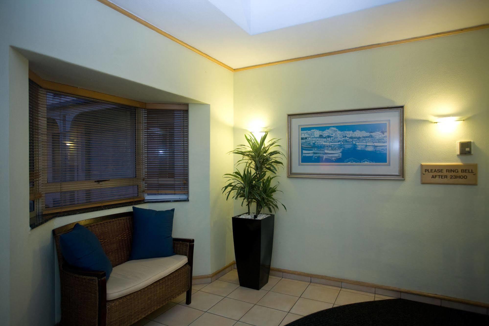 Road Lodge Port Elizabeth Exterior photo